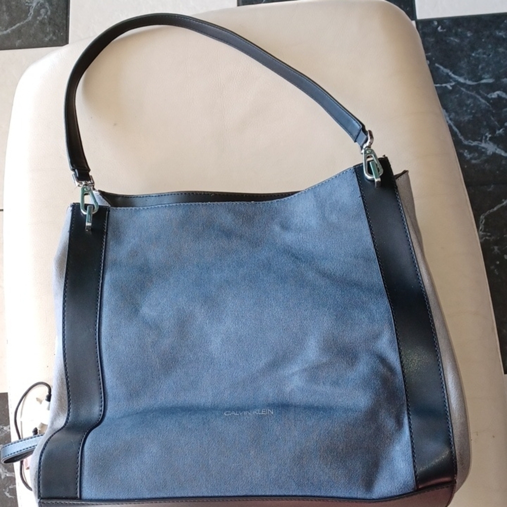 Calvin Klein Ellie Large Tote